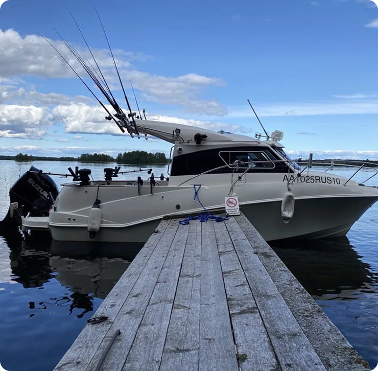 Рыбалка троллингом на катере QuickSilver 640